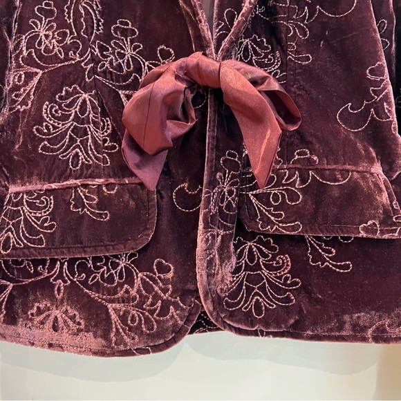 Vintage Old Navy Velvet Embroidered Blazer Medium Small Burgundy Fairy Y2K Boho - Picture 4 of 12